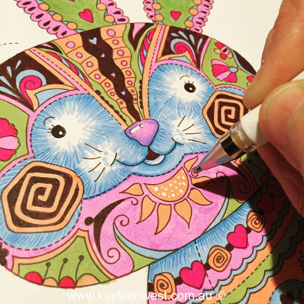 Adult Colouring Tutorial #1:- How not to make a colourful mess!